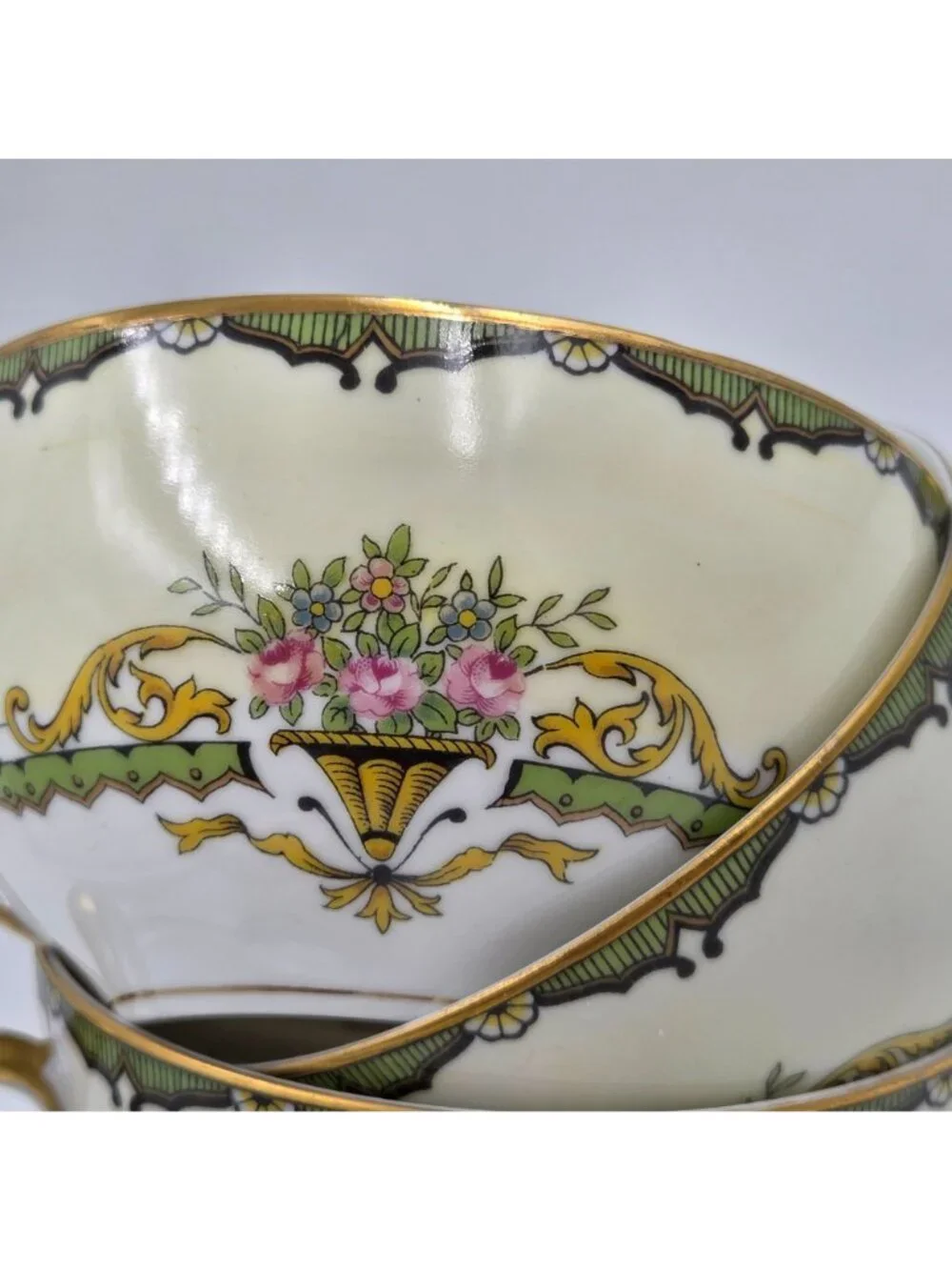 Noritake Penelope Set of 4 Flat Cup & Saucer Set Green Pink Roses Gold Trim